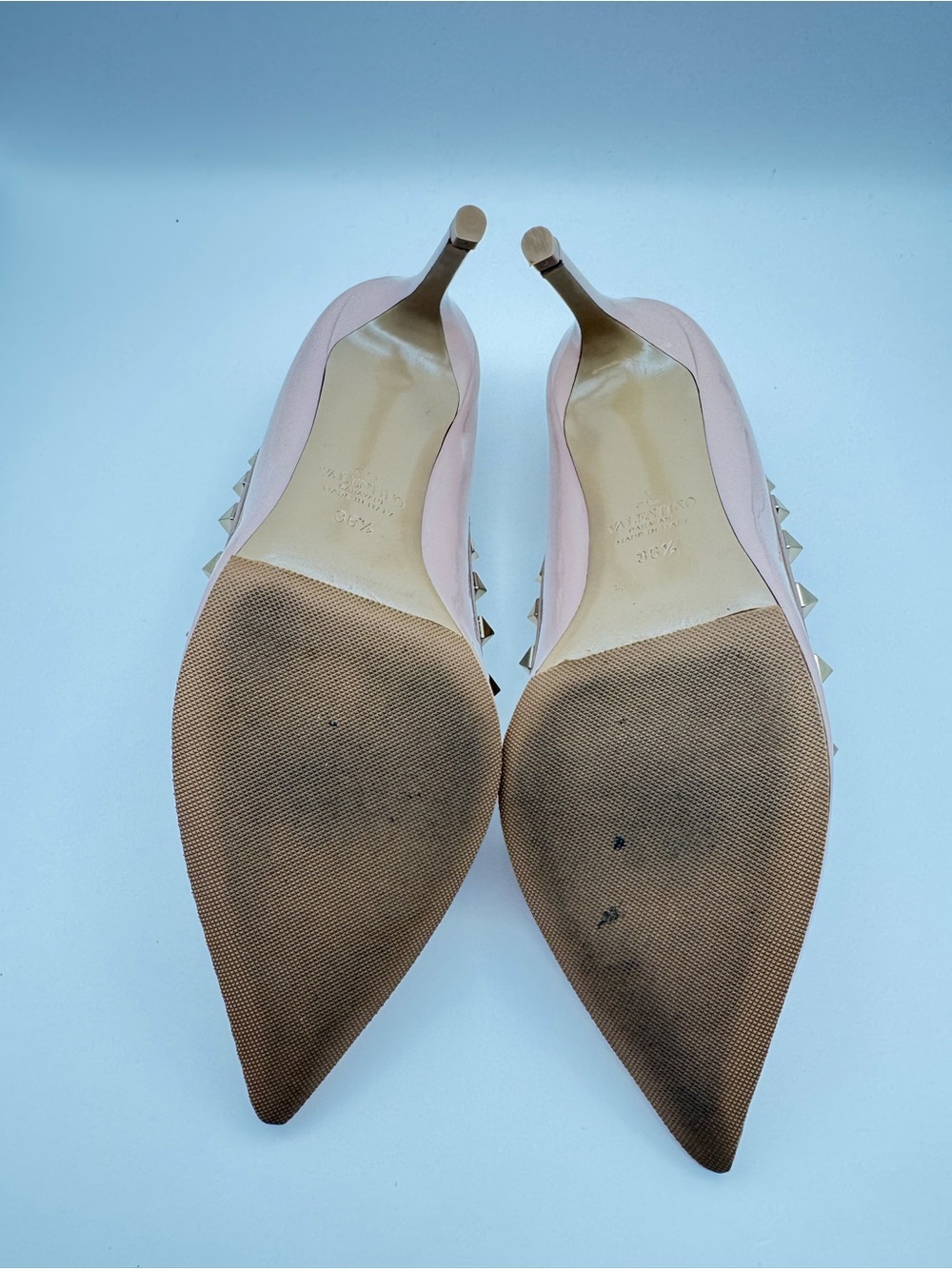 Valentino Garavani Rockstud Pumps Nude Pink Patent Leather Heels EU 36.5 - Picture 6 of 10